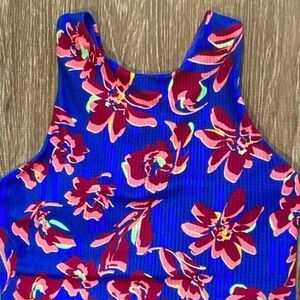 Athleta Royal Blue Floral Crop Tank with Pink-Red Blooms